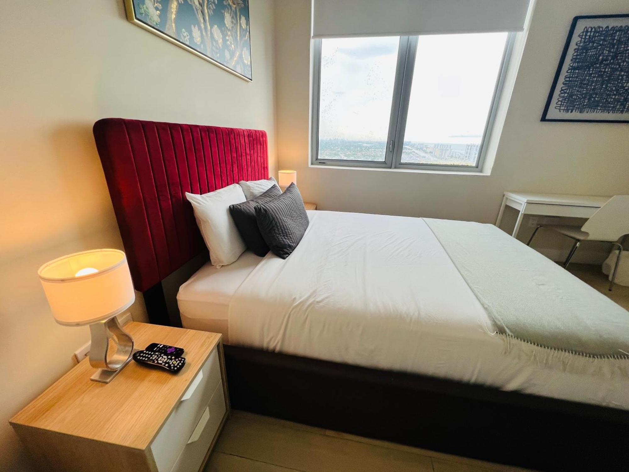 Mvr Apartments At Beachwalk Resort Hallandale Beach Buitenkant foto