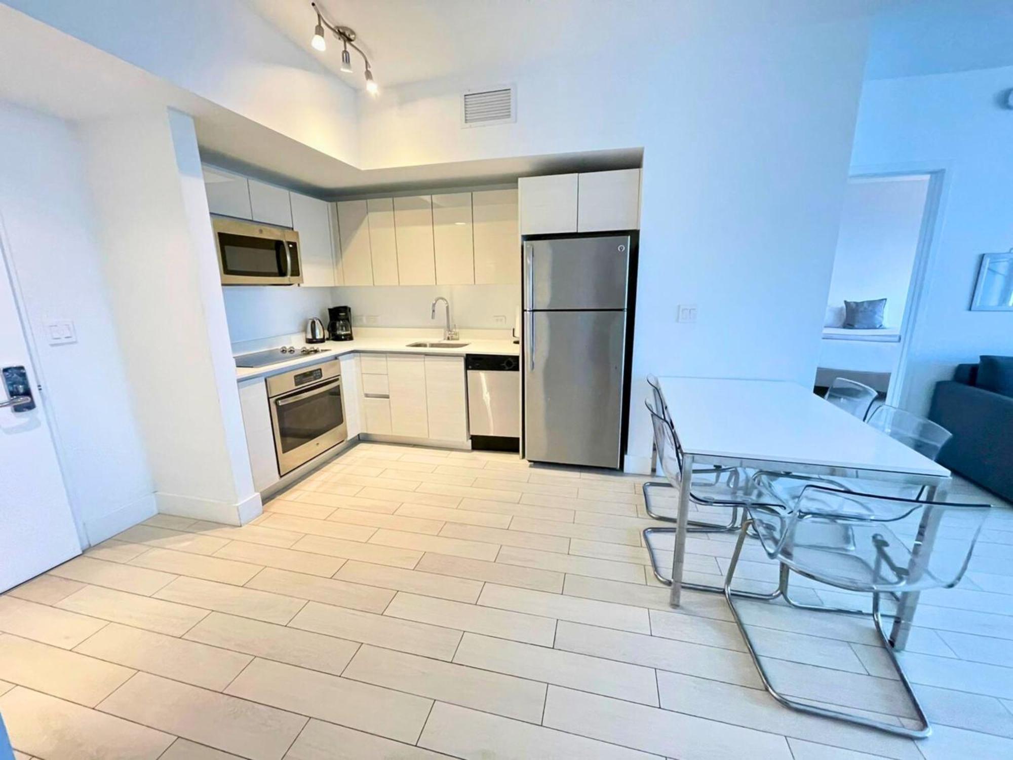 Mvr Apartments At Beachwalk Resort Hallandale Beach Buitenkant foto