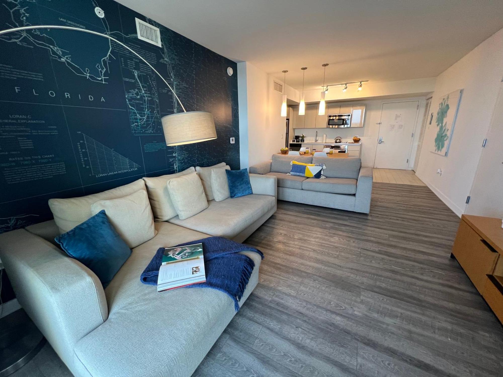 Mvr Apartments At Beachwalk Resort Hallandale Beach Buitenkant foto