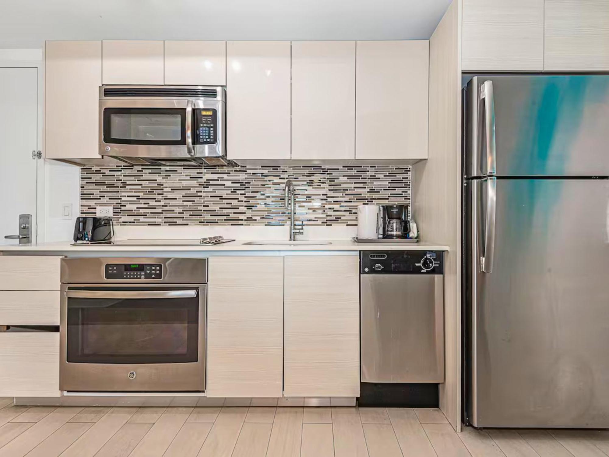 Mvr Apartments At Beachwalk Resort Hallandale Beach Buitenkant foto