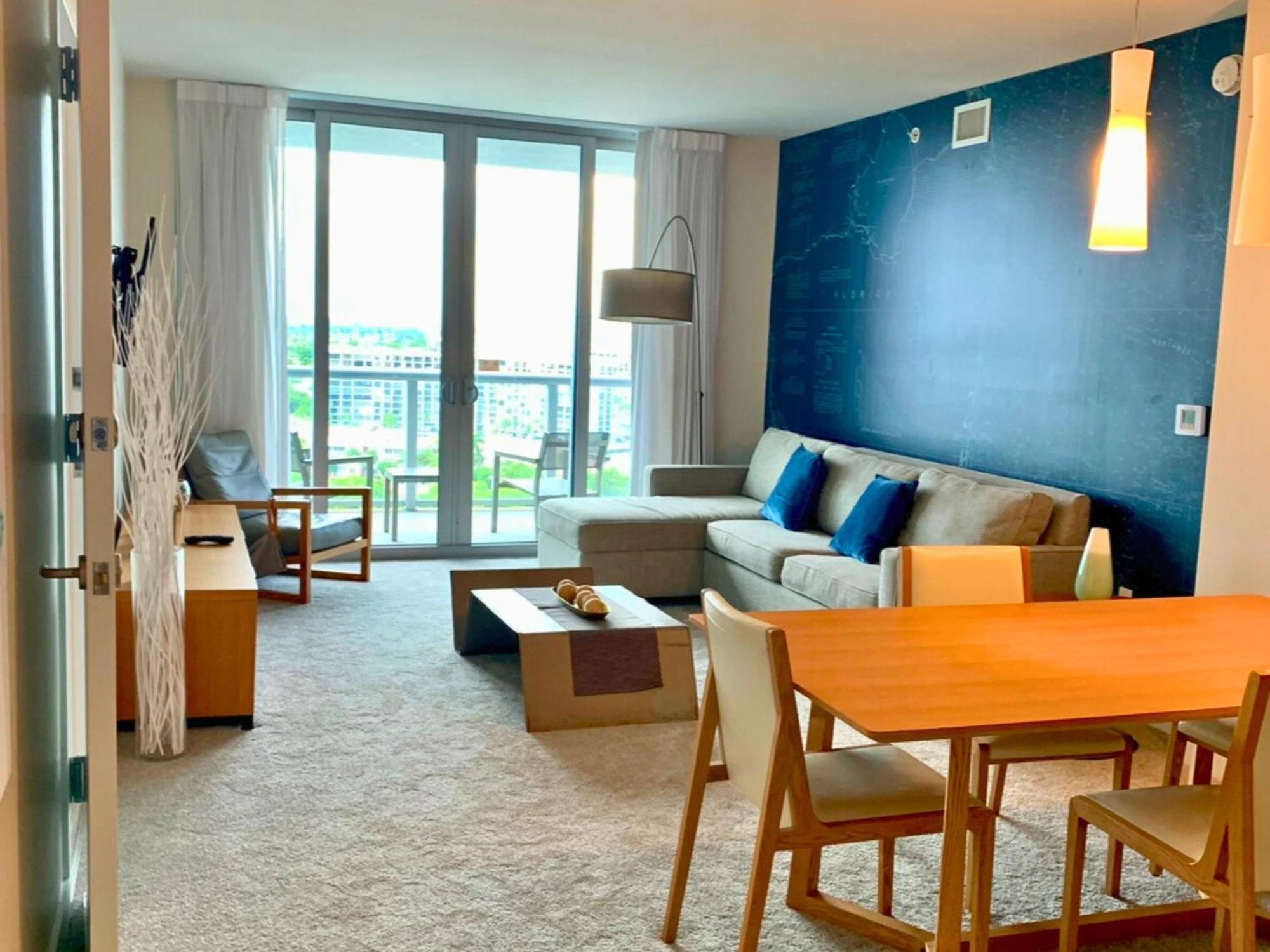 Mvr Apartments At Beachwalk Resort Hallandale Beach Buitenkant foto