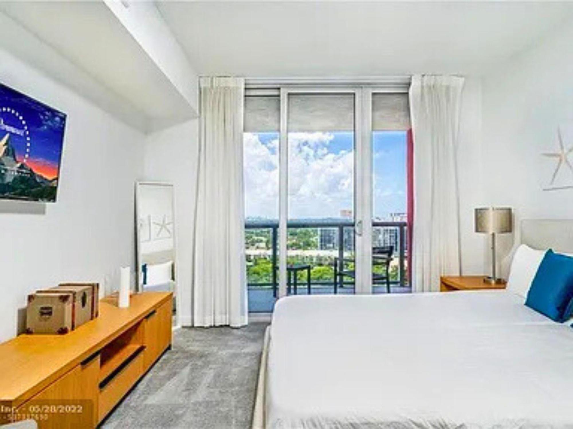 Mvr Apartments At Beachwalk Resort Hallandale Beach Buitenkant foto
