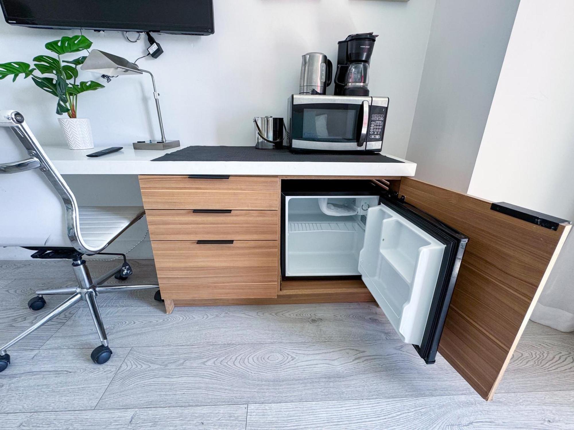 Mvr Apartments At Beachwalk Resort Hallandale Beach Buitenkant foto