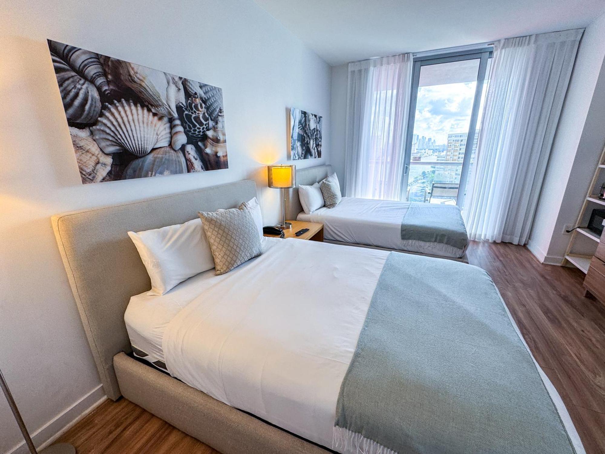 Mvr Apartments At Beachwalk Resort Hallandale Beach Buitenkant foto